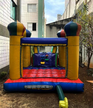Castelo Multi-Atividades para alugar em Belo Horizonte
